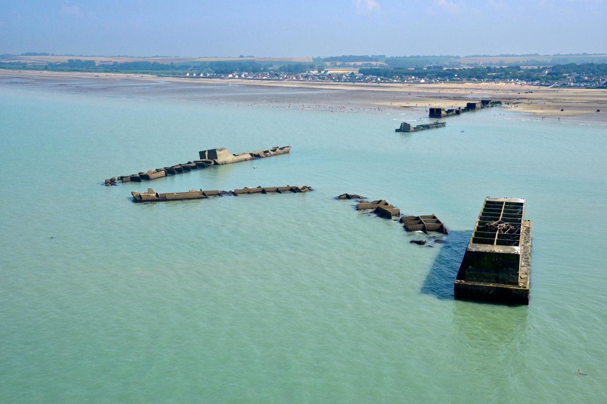 Maison Renovee En Pierres Sejour Spacieux Avec Jardin Et Terrasse Amenagee Pres Omaha Beach & Bayeux A 5Mn De La Mer Tous Commerces Commes Exterior foto