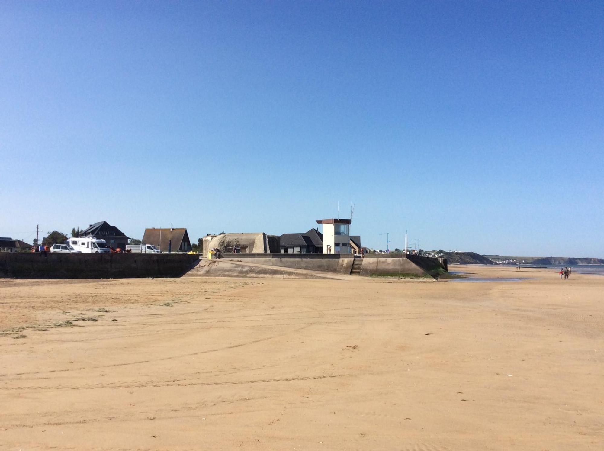 Maison Renovee En Pierres Sejour Spacieux Avec Jardin Et Terrasse Amenagee Pres Omaha Beach & Bayeux A 5Mn De La Mer Tous Commerces Commes Exterior foto